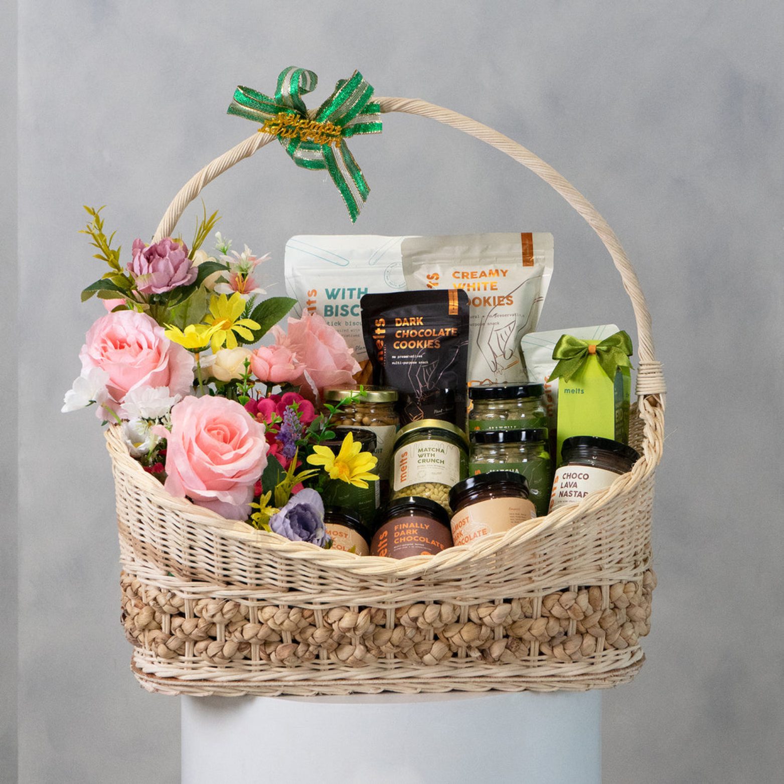 Blushing Rose Snow Hover